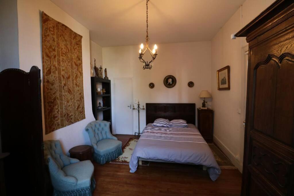 Ancien Presbytere Au Coeur Du Village Mauvezin  Zewnętrze zdjęcie